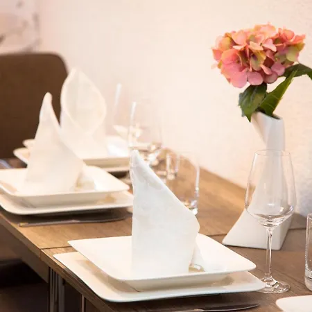 T&k Near Messe Fair Trade Duesseldorf Und Airport 2b 아파트