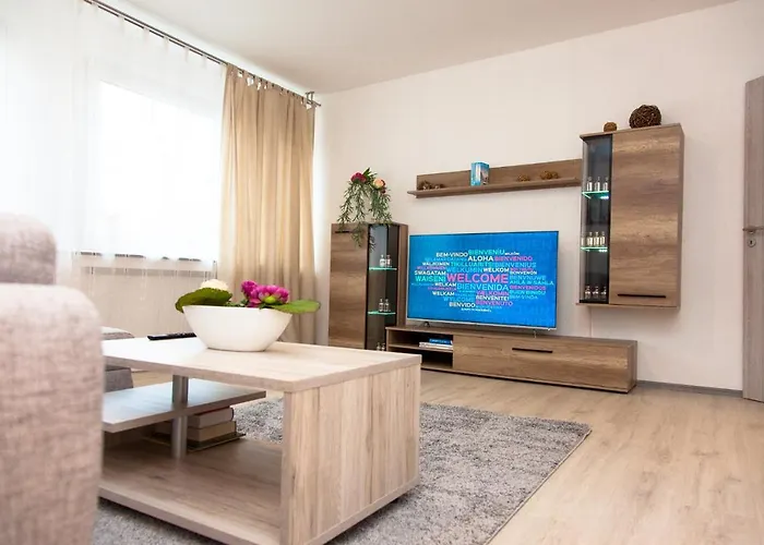 T&k Near Messe Fair Trade Düsseldorf Und Airport 2b *